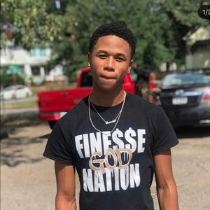 Meet your Posher, Philip